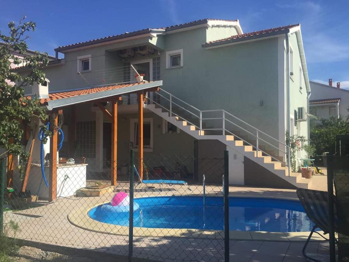 Chillout Apartments With Pool Patricia Fažana Exteriér fotografie