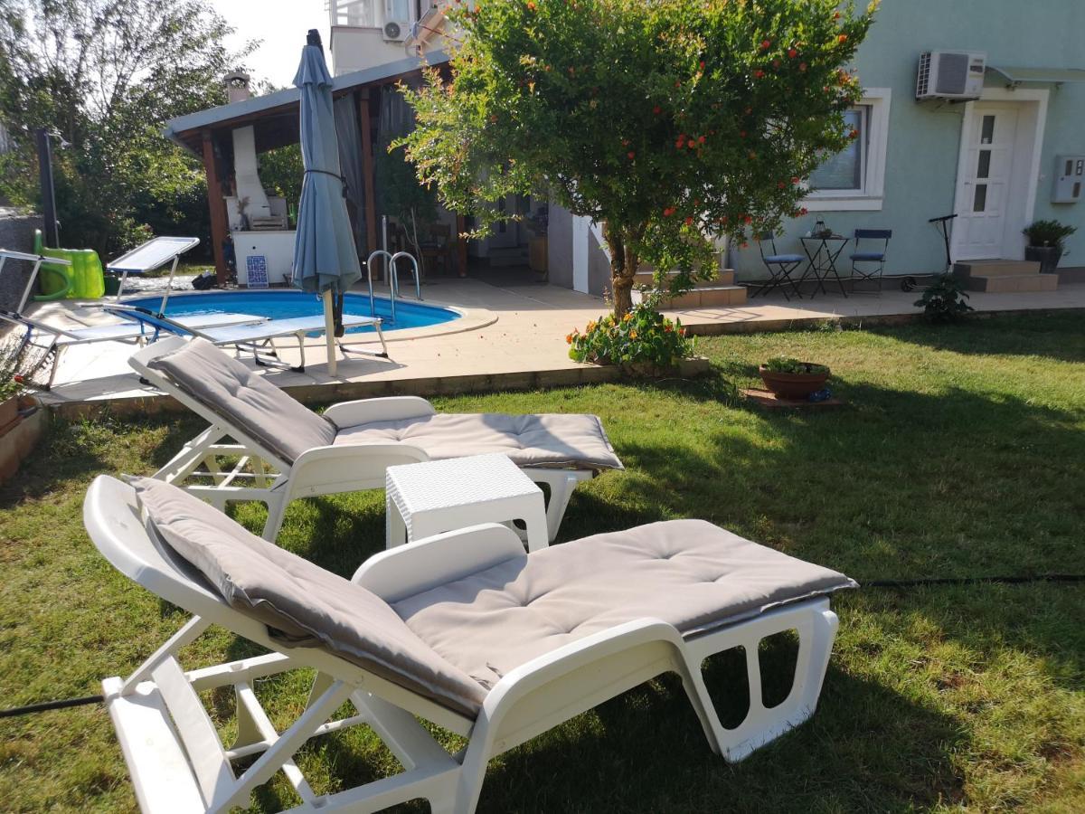 Chillout Apartments With Pool Patricia Fažana Exteriér fotografie